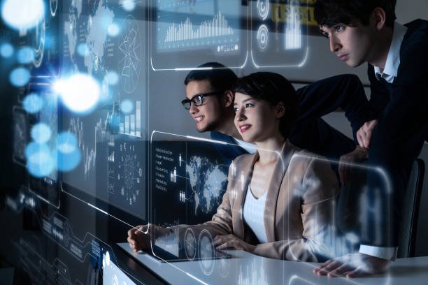 A consistência editorial impulsiona crescimento orgânico ao fortalecer autoridade e manter presença contínua.